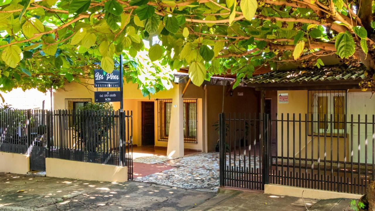 Residencial Los Pinos Puerto Iguazú Exterior foto