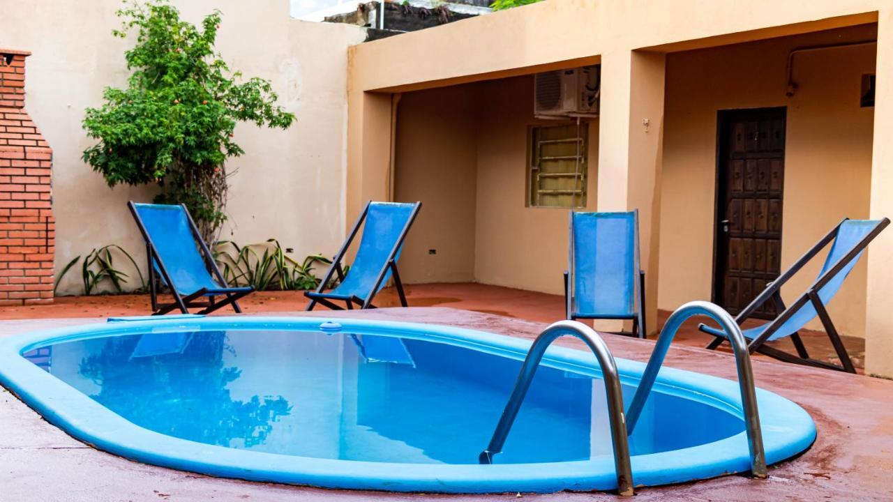 Residencial Los Pinos Puerto Iguazú Exterior foto